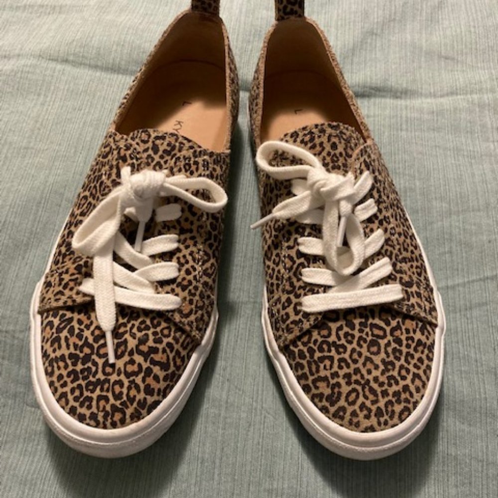 LUCKY BRAND Dansbey Sophia Eyelash Leather Leopard Sneakers - Women's SIZE 7.5